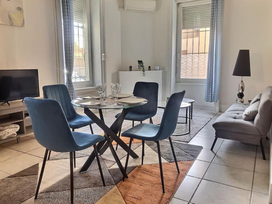 Appartement Elegant Et Confortable Cote Gare Amberieu-en-Bugey Exterior photo